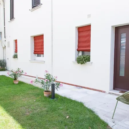 アパート Interno Estense 753 *