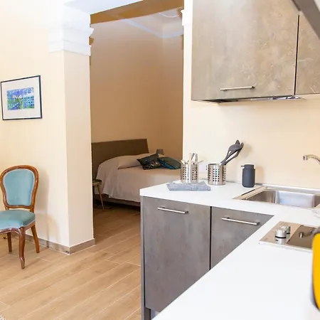 Interno Estense 753 * Ferrara